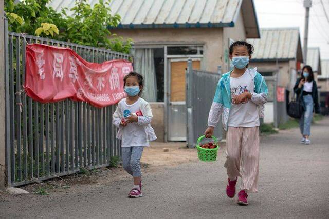 跟团“京郊游” 保证50%空座率 组图