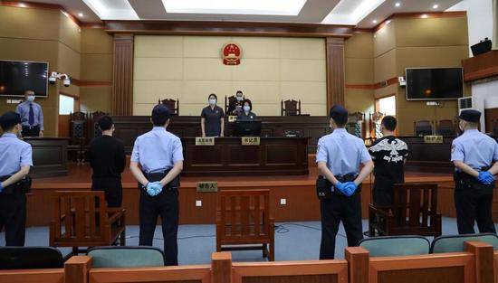 疫情期偷越国境往返缅甸果敢赌博 福建两男子被判刑