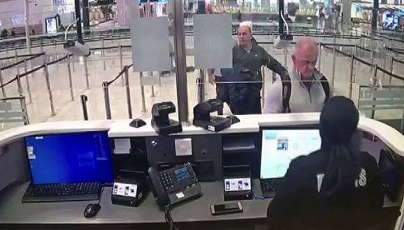 疑似老泰勒和扎耶克在土耳其伊斯坦布尔机场的画面