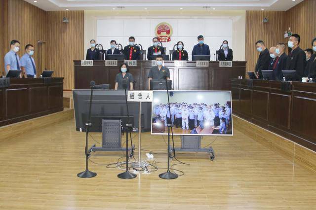 荆门法院对32人涉黑涉恶案件一审公开宣判