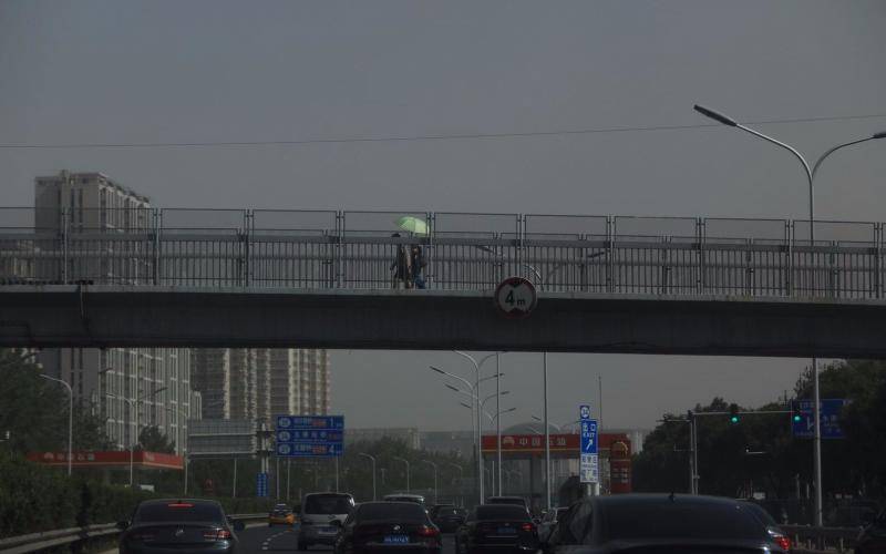 北京城区和大兴污染最重，官方建议减少外出