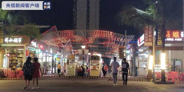 海南:允许设置临时占道摊点摊区 流动商贩可贩卖经营