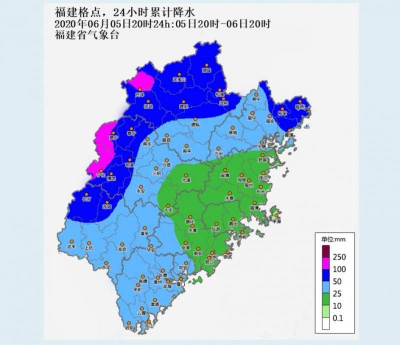 连续性暴雨来袭 福建省启动防暴雨Ⅳ级应急响应