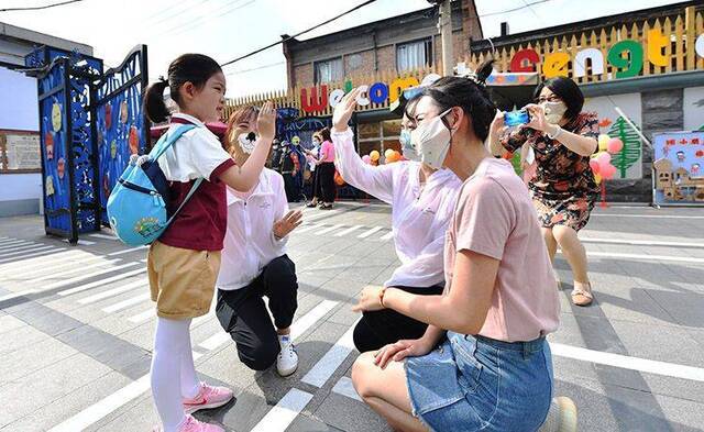 北京市幼儿园开始返园 丰台一幼迎大班 分批错峰入园