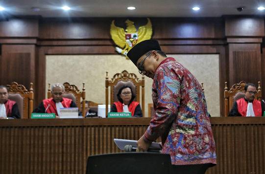 印尼反贪局拟判处前体育部长10年监禁 前羽坛名将陶菲克也卷入丑闻