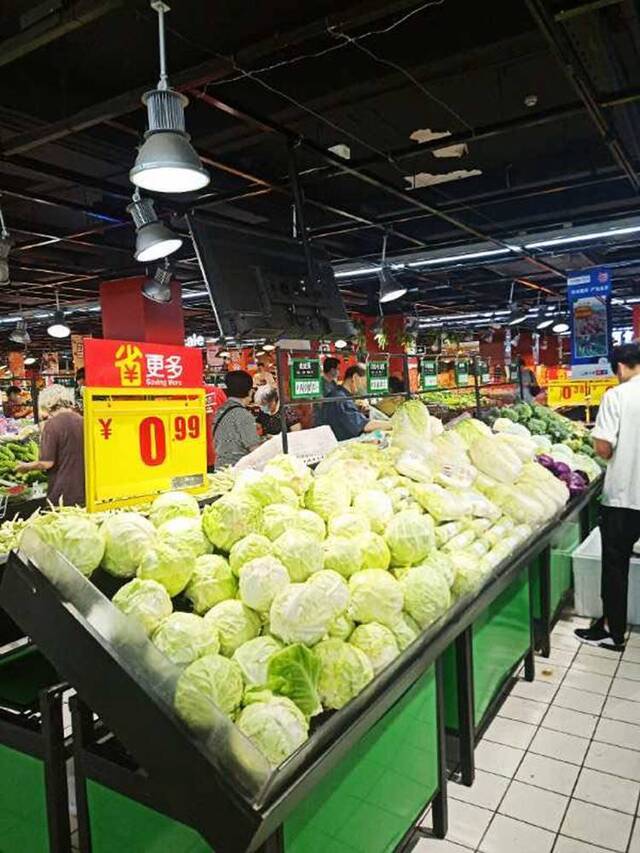 这个周末 北京物美蔬菜供应比平时增三成
