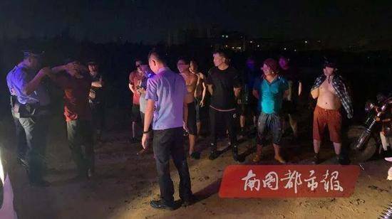 190箱海鲜产品违规入岛 海口警方现场控制22人