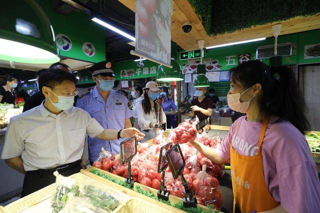 北京检查菜市场和餐馆，消杀不到位的关停整改