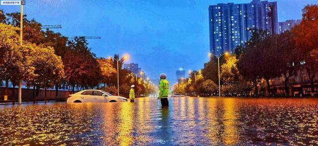 陕西汉中多县区降雨量达50毫米以上 2800多名群众安全转移