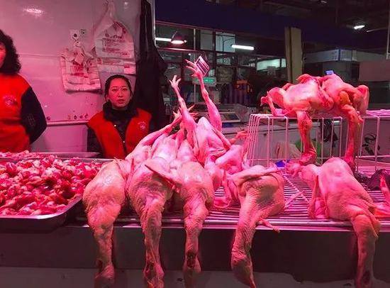 北京新发地的肉类市场。（图片来源：赵晓娟）