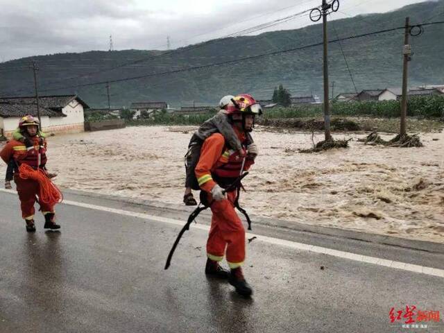 四川冕宁暴雨灾害最新：已安置3030人，灵山景区暂停对外开放