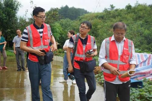 浙江千名地质队员“驻县进乡” 专业服务为群众筑牢安全防线