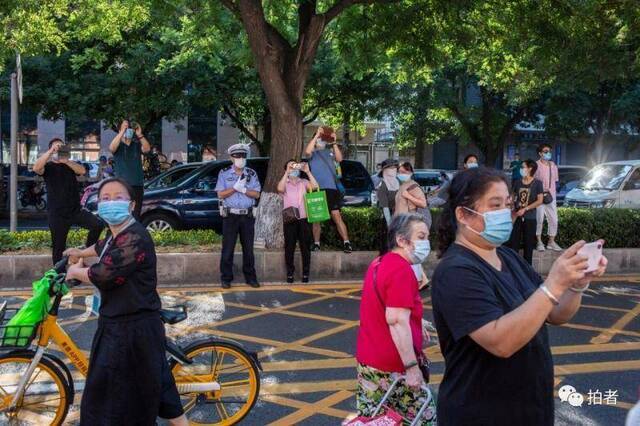 乘风破浪正当时！多图直击疫情防控之下的北京高考