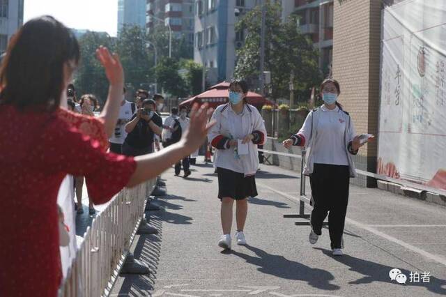 乘风破浪正当时！多图直击疫情防控之下的北京高考