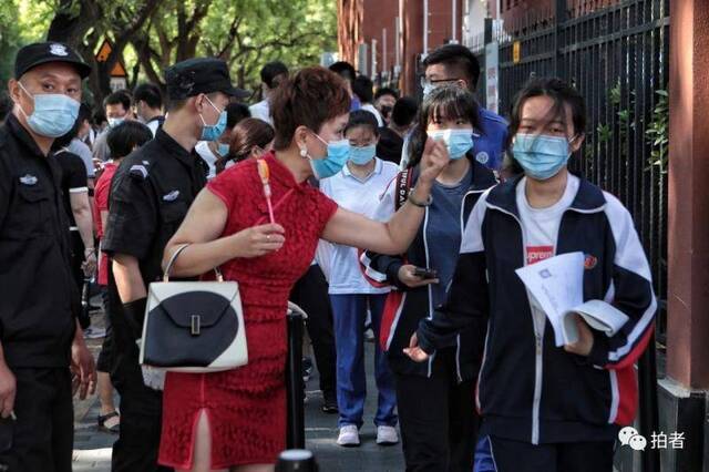 乘风破浪正当时！多图直击疫情防控之下的北京高考