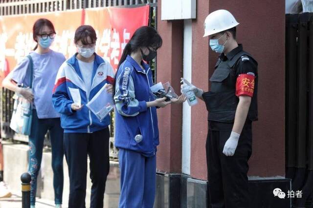 乘风破浪正当时！多图直击疫情防控之下的北京高考