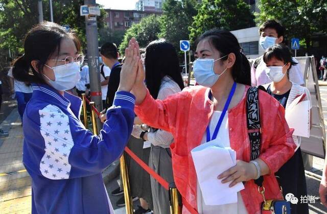 乘风破浪正当时！多图直击疫情防控之下的北京高考