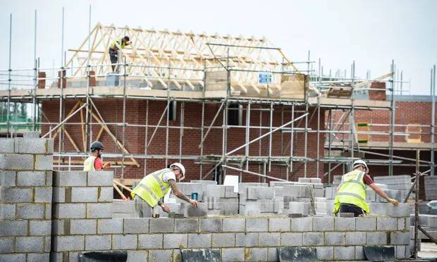 英国6月建筑业市场反弹 但建筑工人仍面临失业危机