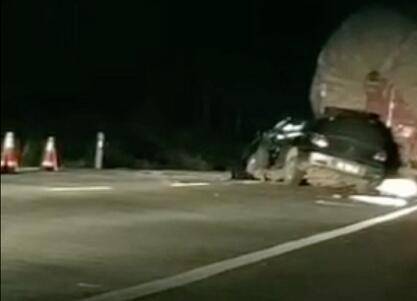 广西来宾发生一起交通事故致5死