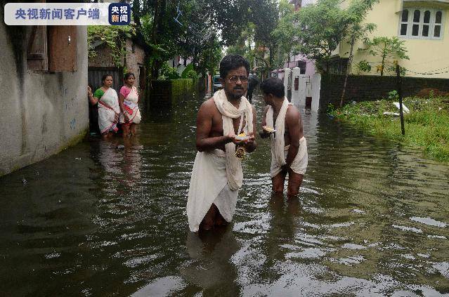 印度阿萨姆邦洪水泛滥60万人受灾42人死亡