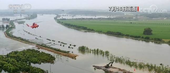 湖北阳新空地协同 封堵堤坝溃口