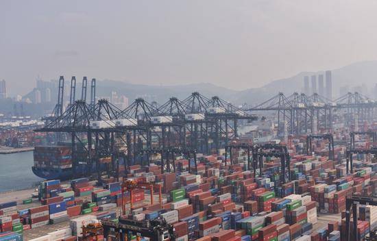 暂停客船及部分货船船员换班 香港下周三起收紧豁免检疫安排