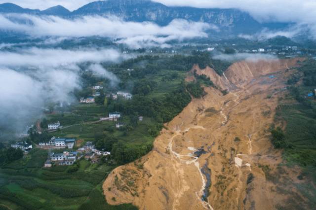 7月21日拍摄的马者村山体滑坡现场