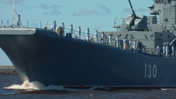 俄罗斯海军节阅兵多款“利器”亮相