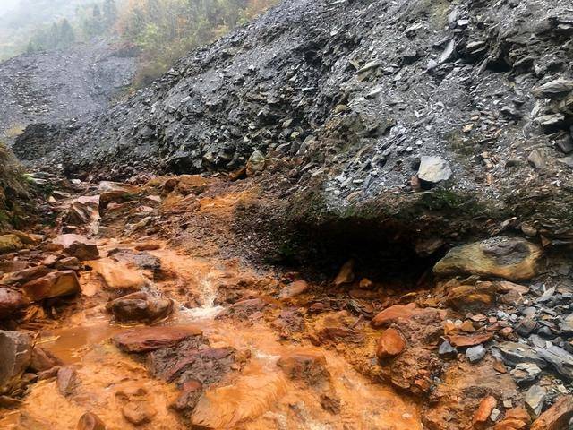 秦巴山区硫铁矿区污染调查后续：白河、西乡两县整改