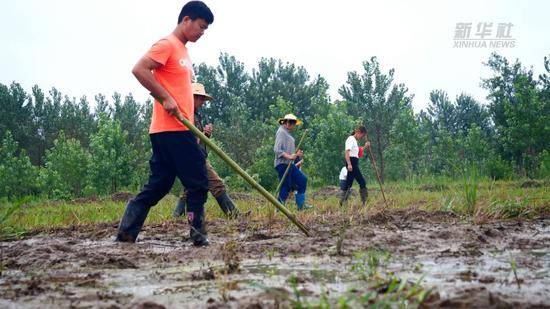 人民至上，我们在一起！