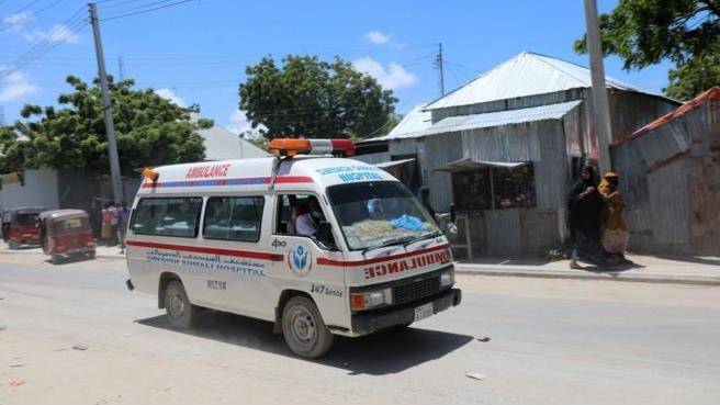 索马里一起自杀式炸弹袭击已致8死14伤