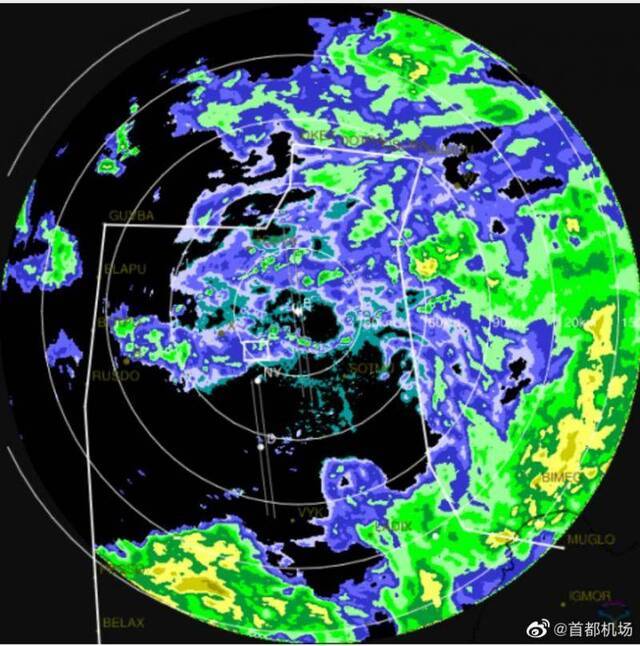 受降雨影响北京首都机场已取消199架次航班