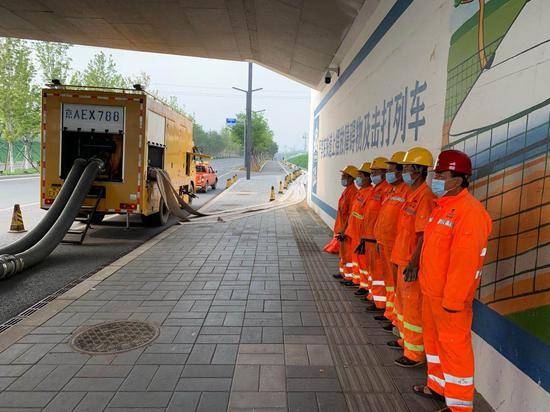 面对最强降雨北京的下凹桥是怎么扛住的？