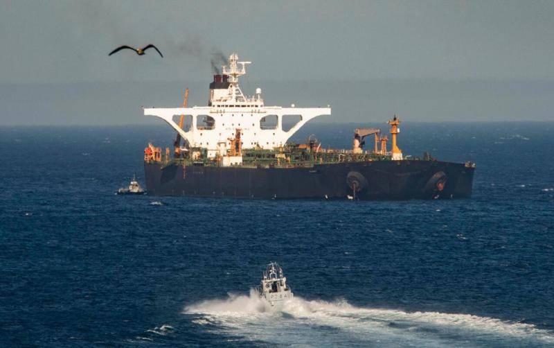 美国首次扣押4艘油轮指控其向委内瑞拉运送伊朗燃油