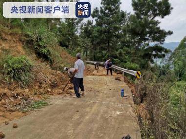 受强降雨影响多地受灾四川威远紧急转移群众2088人