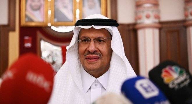 沙特能源大臣：全球石油需求预计将在年底恢复至疫情前水平的97%