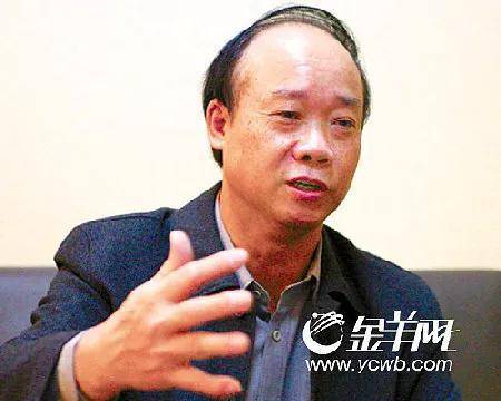 和“老虎”一起拜清官海瑞的他被查了