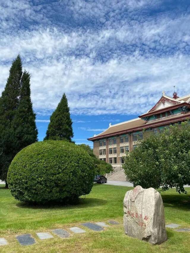 今日七夕，送你美好天大蓝