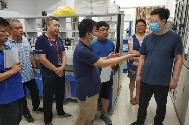 党委常委刘群清带队开展2020年度实验室 安全专项检查工作