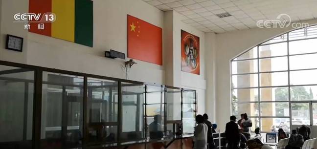 中国同几内亚分享新冠肺炎救治经验