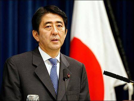 2007年，首次出任首相的安倍因健康恶化辞职（共同社）