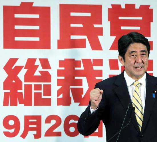 2012年9月，安倍晋三再次当选自民党总裁
