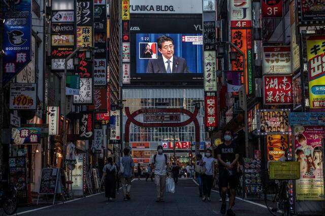 ▲安倍晋三就辞职事宜召开记者会。图据Getty Images