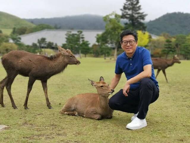 法大人物  赵海峰：既写中华历史，也写法大人生