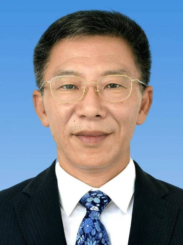 罗小云任江西省副省长