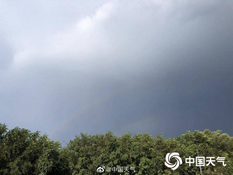 北京已经连续3天出现彩虹