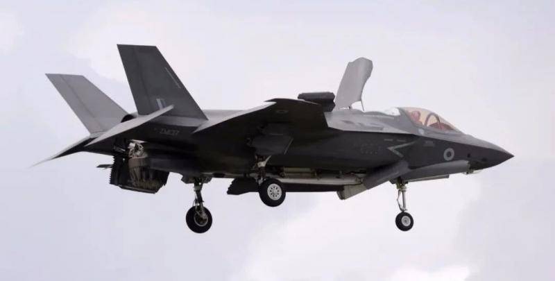 △F-35隐形战机