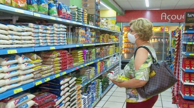 巴西：大米等食品价格上涨引发民众忧虑 政府采取措施积极应对