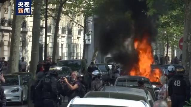 法国“黄马甲”卷土重来 六千民众上街抗议