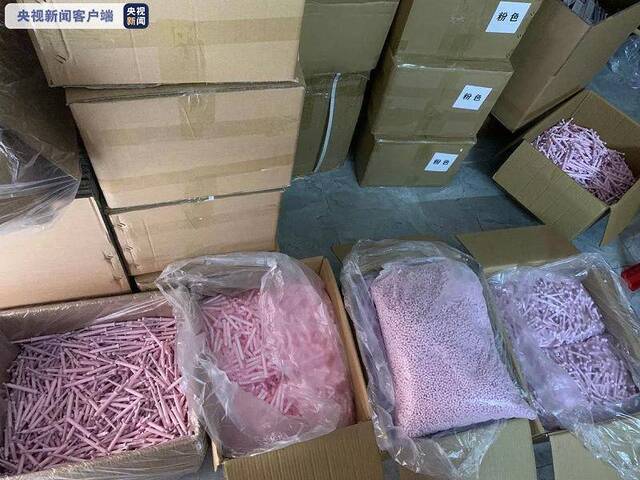 江苏无锡警方捣毁两个制售“女性护理用品”窝点 案值上千万元